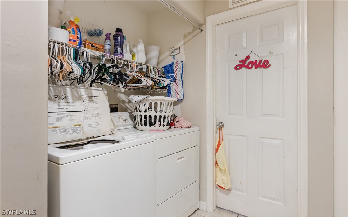 5201-5203 29th ST SW