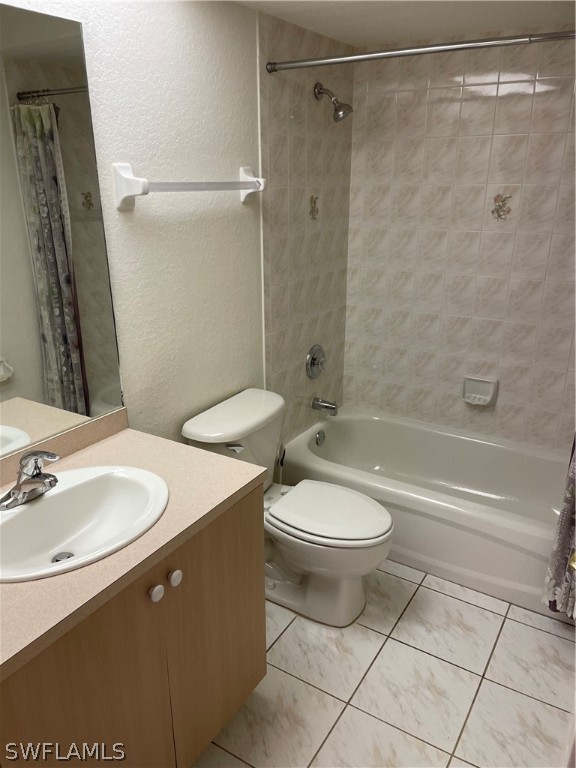 3218-3220 SW 7th PL 3220