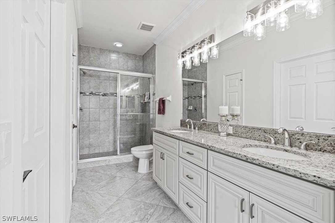 1052 Winding Pines CIR #205