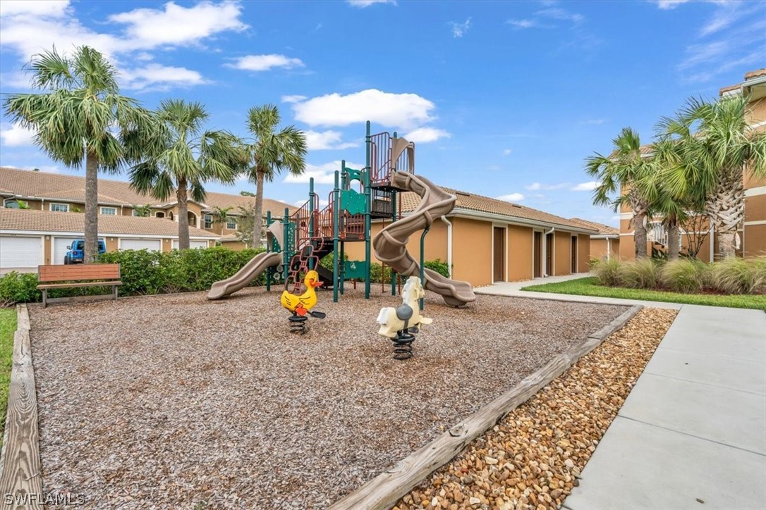 1052 Winding Pines CIR #205