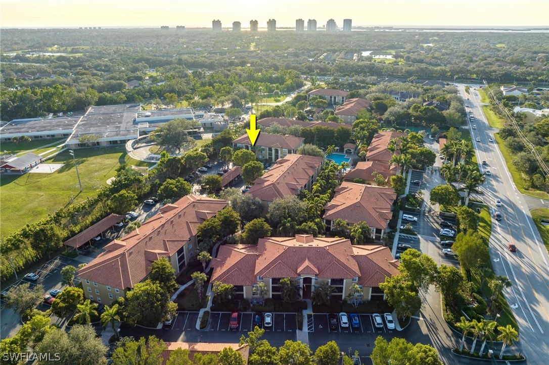 8960 Colonnades CT E 933