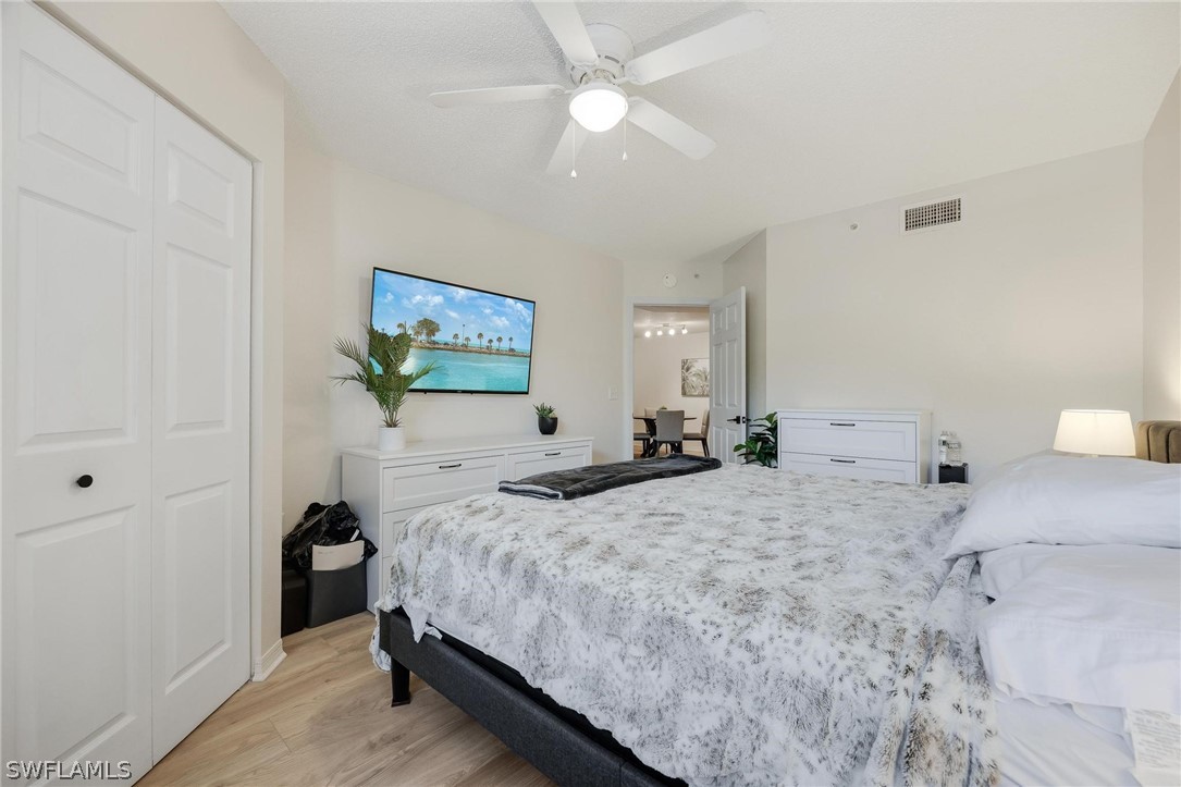 8960 Colonnades CT E 933