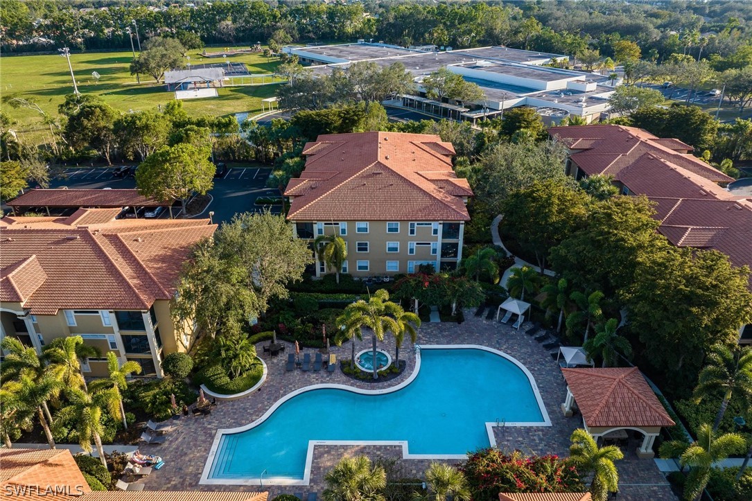 8960 Colonnades CT E 933