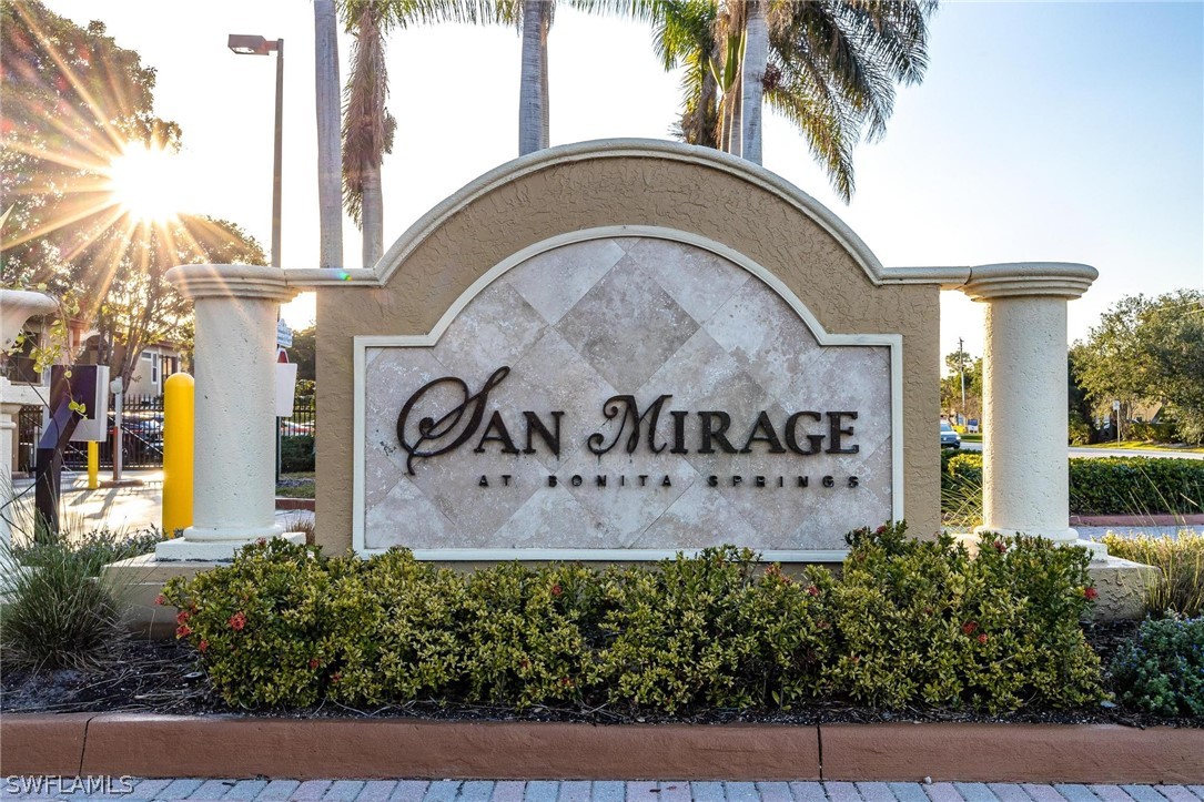 8960 Colonnades CT E 933