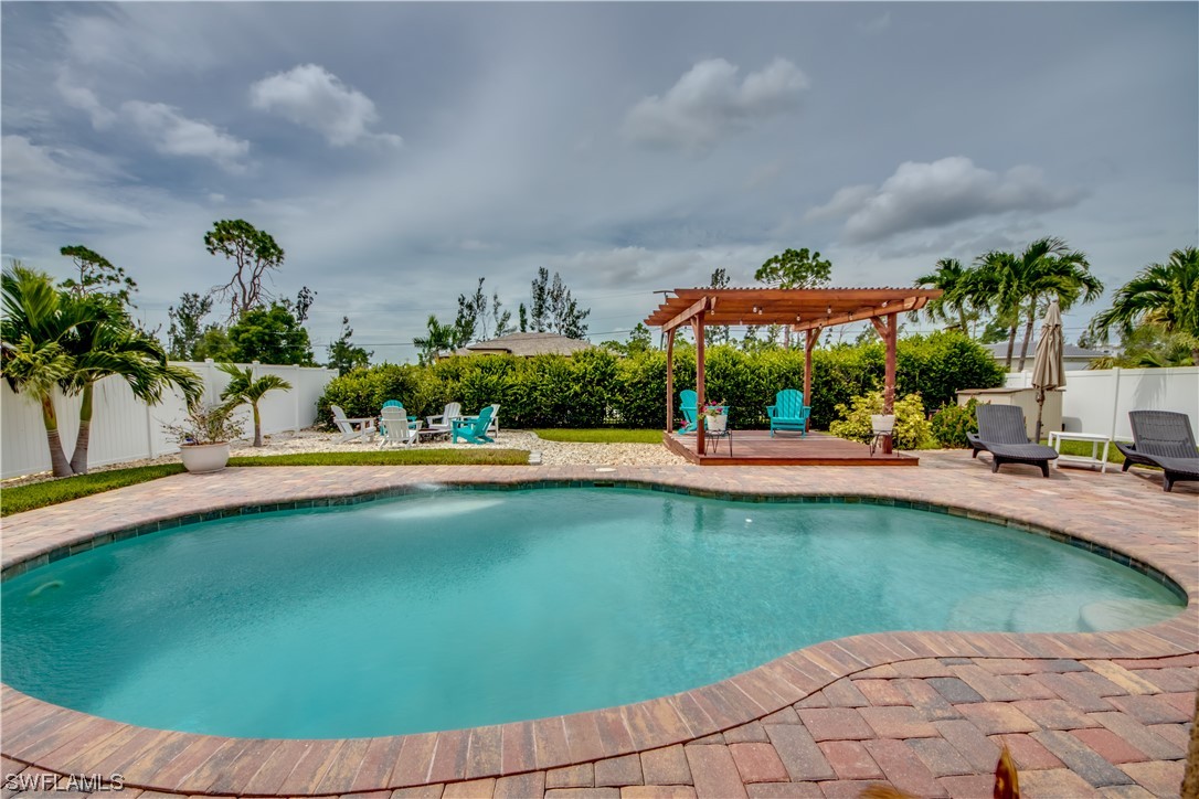 2233 Cape Heather CIR