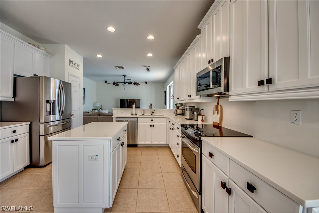 2233 Cape Heather CIR