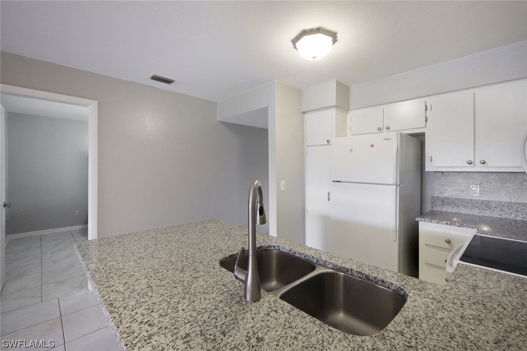 1100 Pondella RD 611