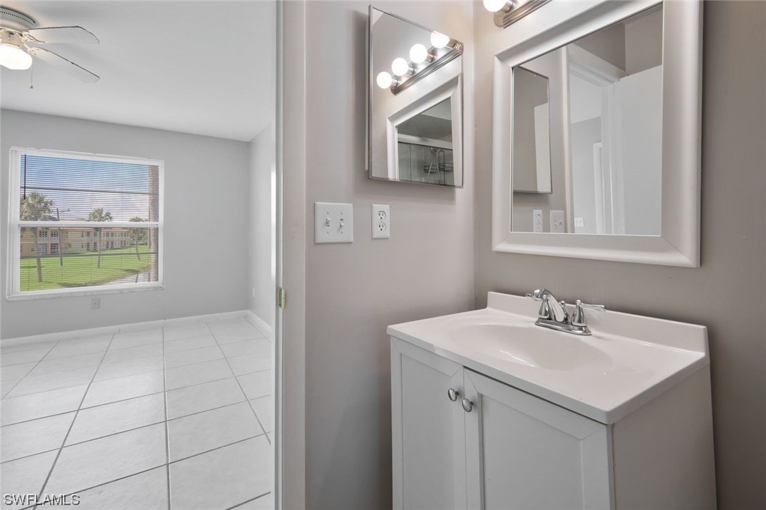 1100 Pondella RD 611