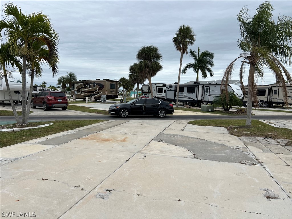 19681 Summerlin RD D 42