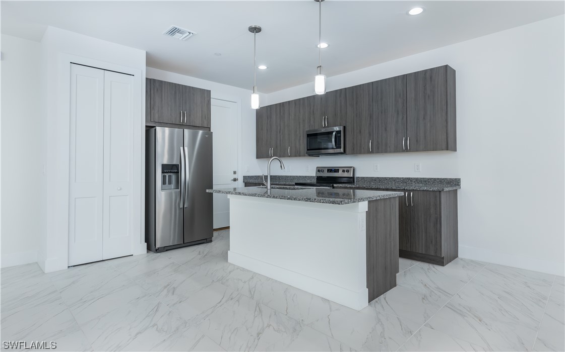 5851 Shell Cove DR 103