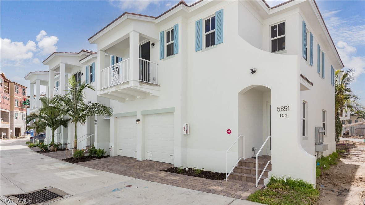 5851 Shell Cove DR 103