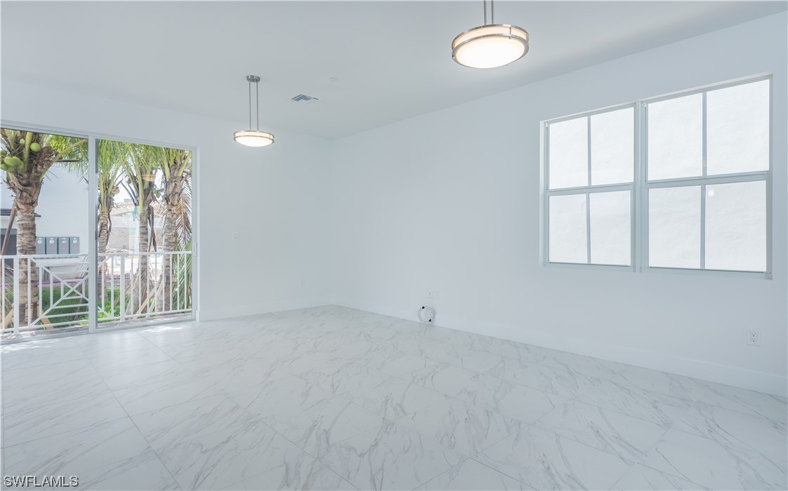 5851 Shell Cove DR 103