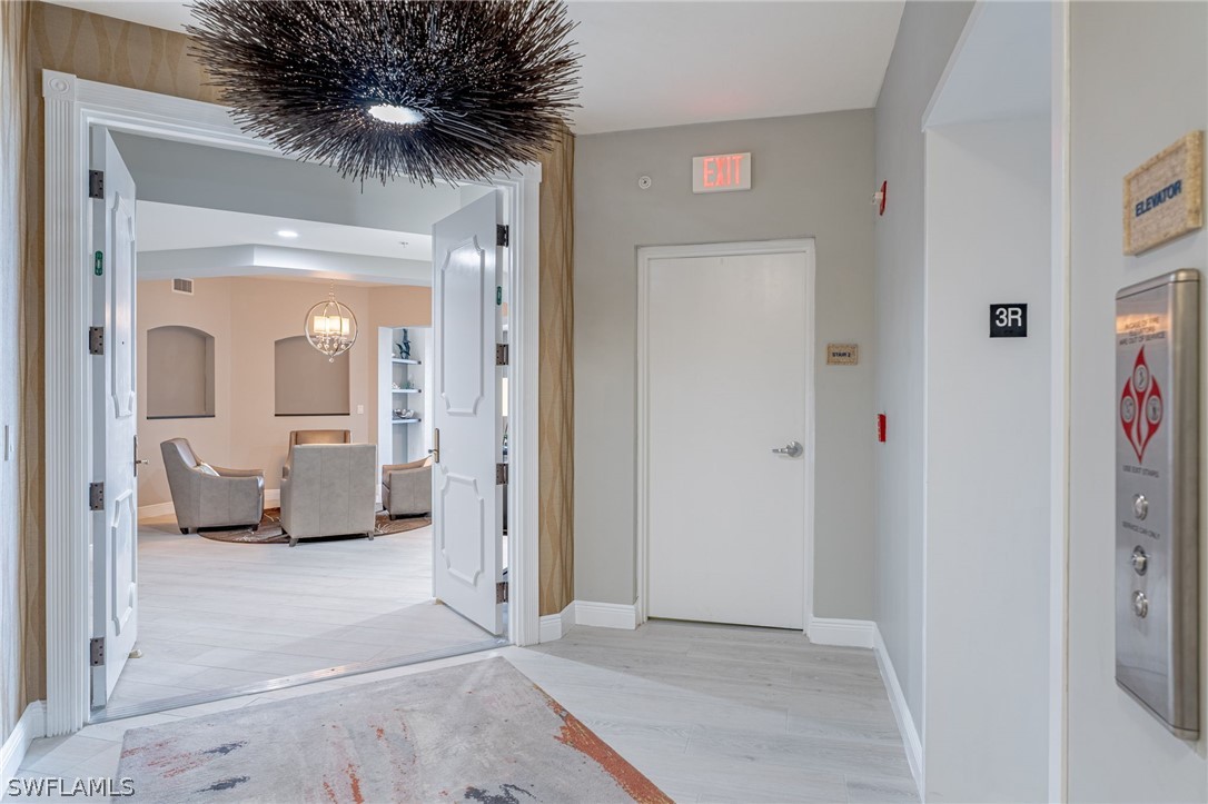 6061 Silver King BLVD 303