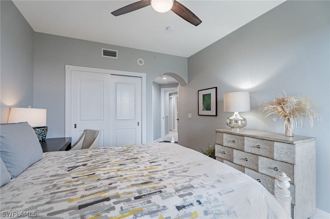 6061 Silver King BLVD 303