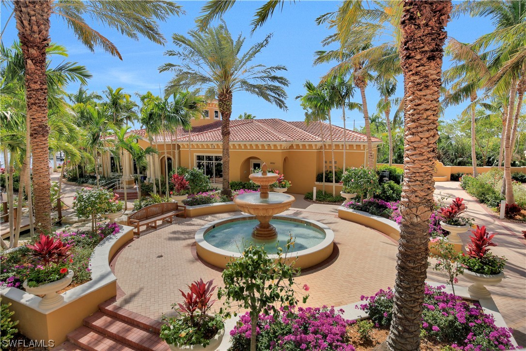 6061 Silver King BLVD 303