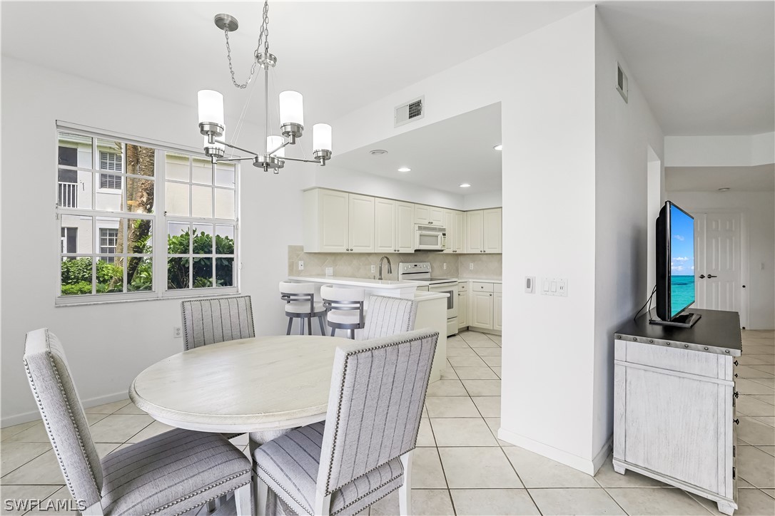 9231 Palmetto Ridge DR 102