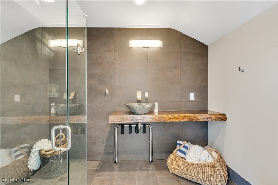 3141 SE 22nd PL
