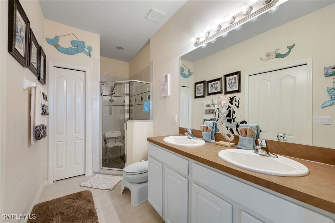 3620 Rue Alec LOOP 3