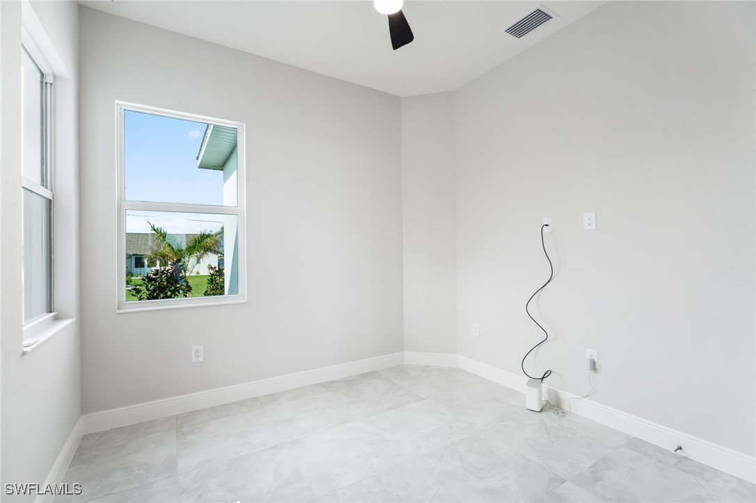 428 SW 53rd TER