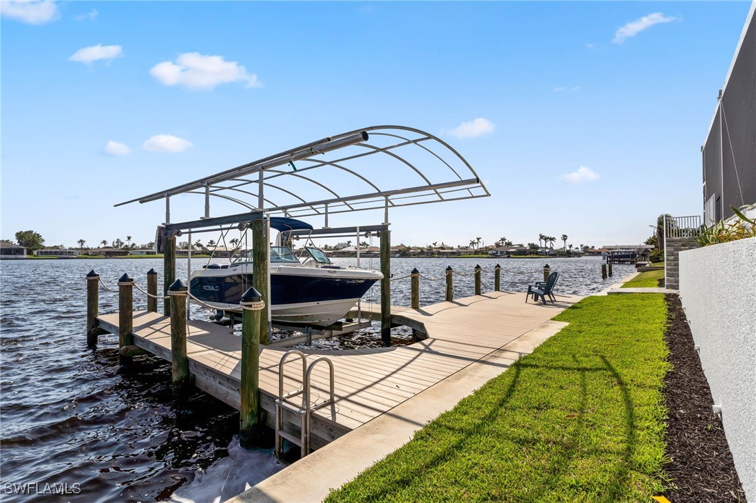 428 SW 53rd TER