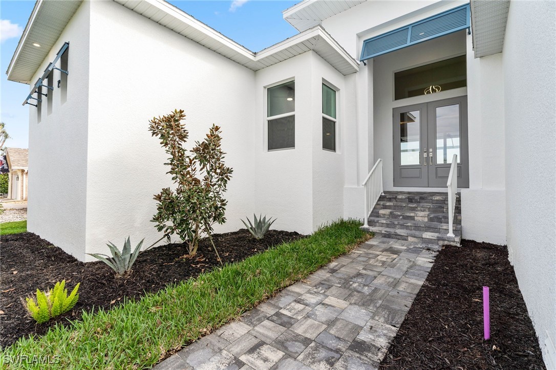 428 SW 53rd TER