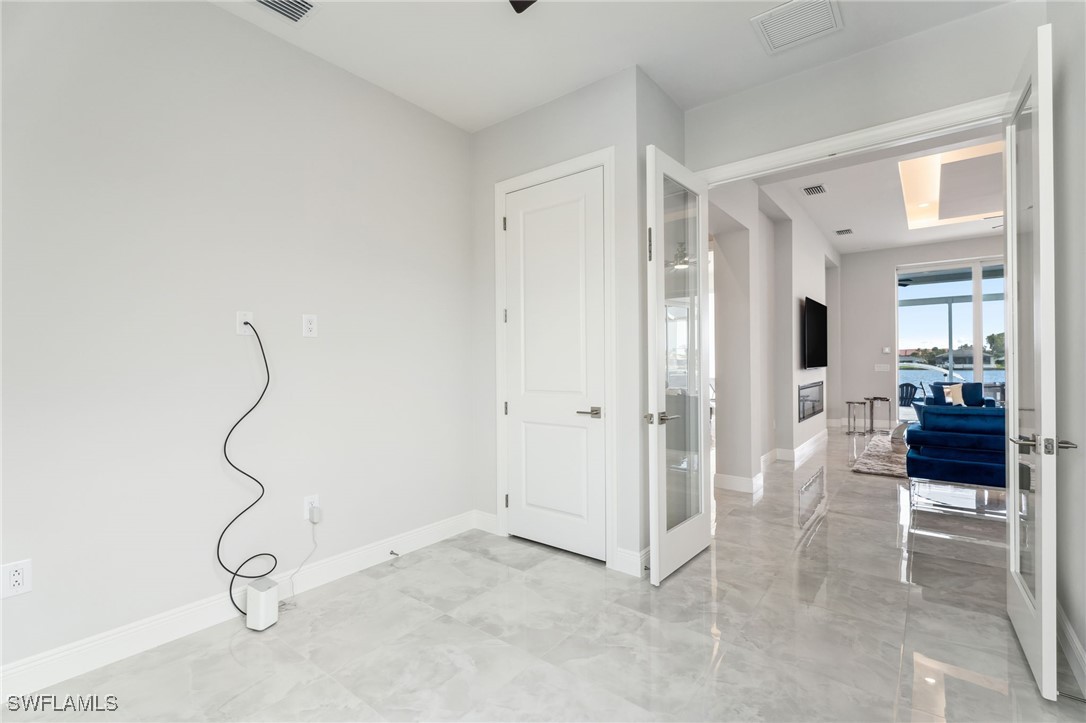 428 SW 53rd TER
