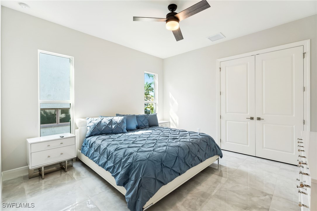 428 SW 53rd TER