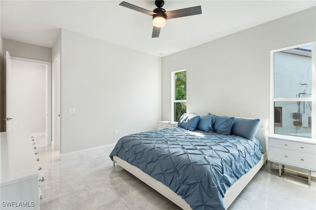 428 SW 53rd TER