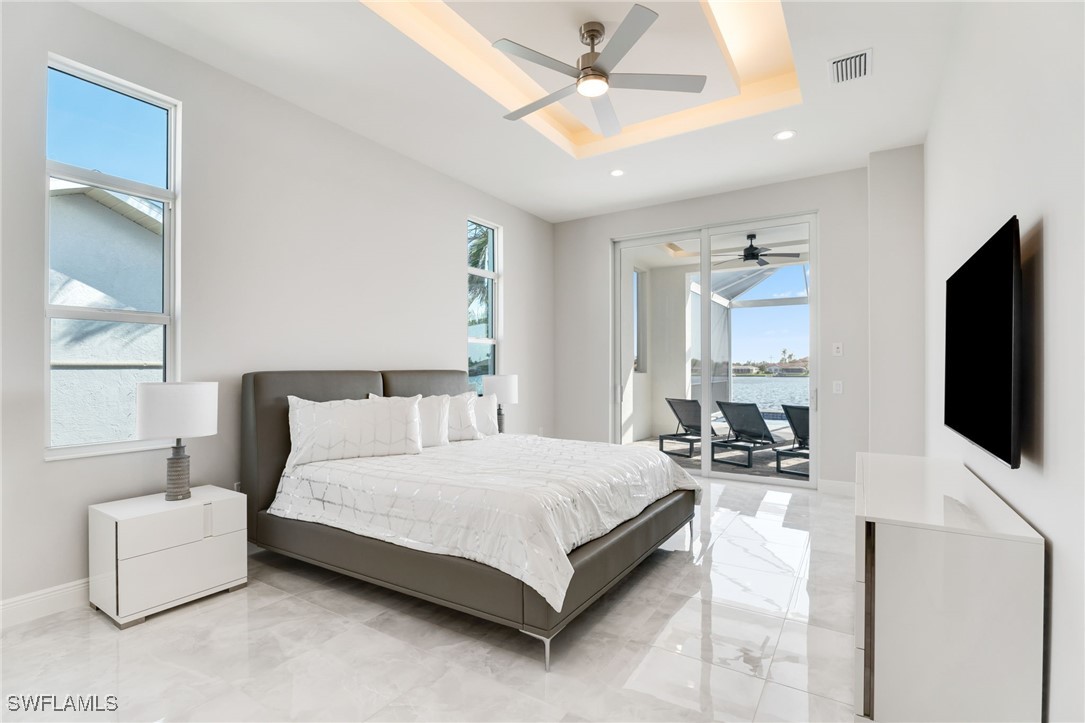 428 SW 53rd TER
