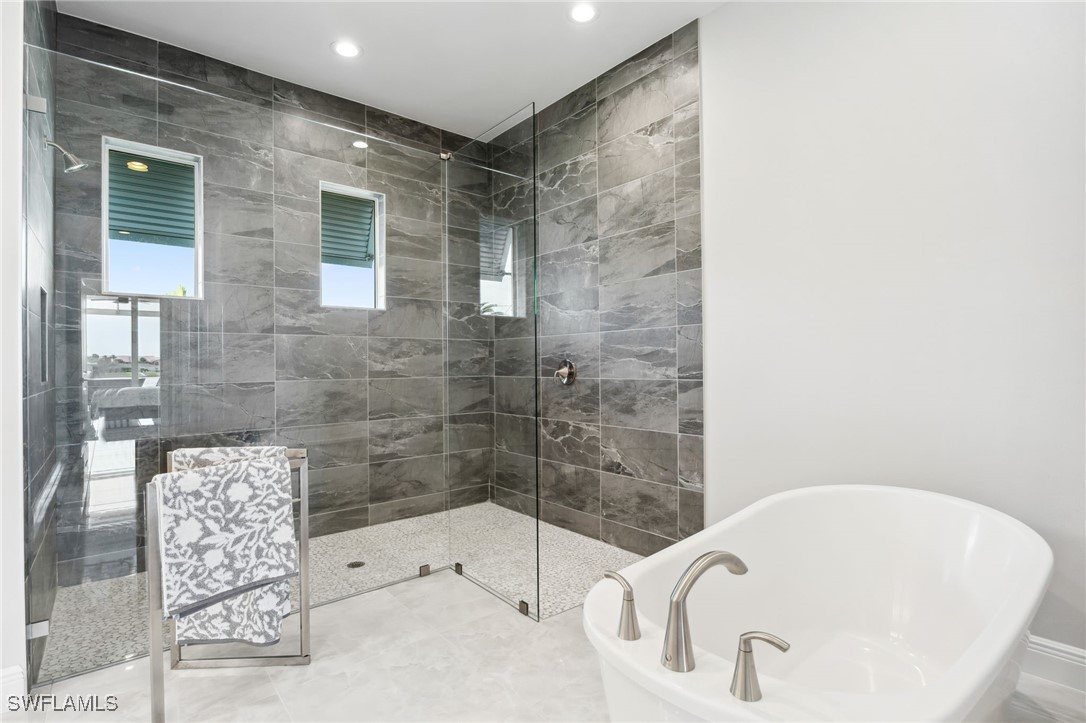 428 SW 53rd TER