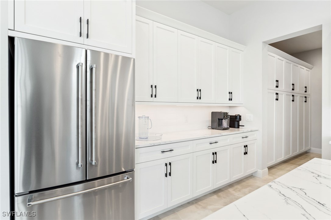 428 SW 53rd TER