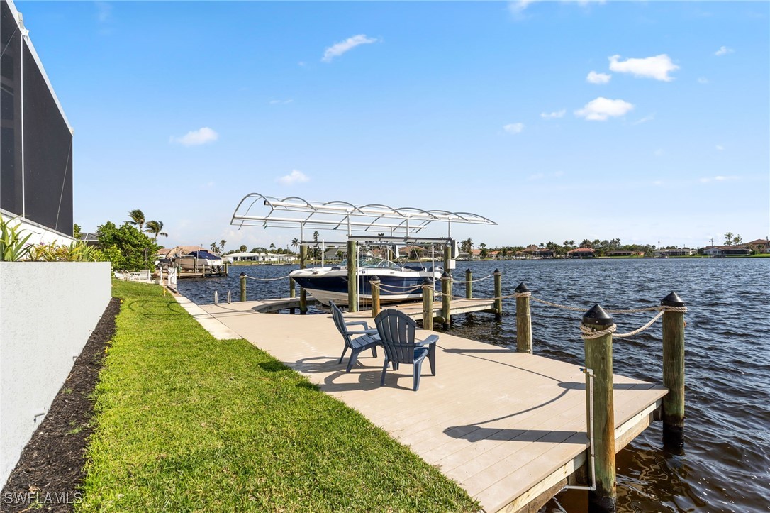 428 SW 53rd TER