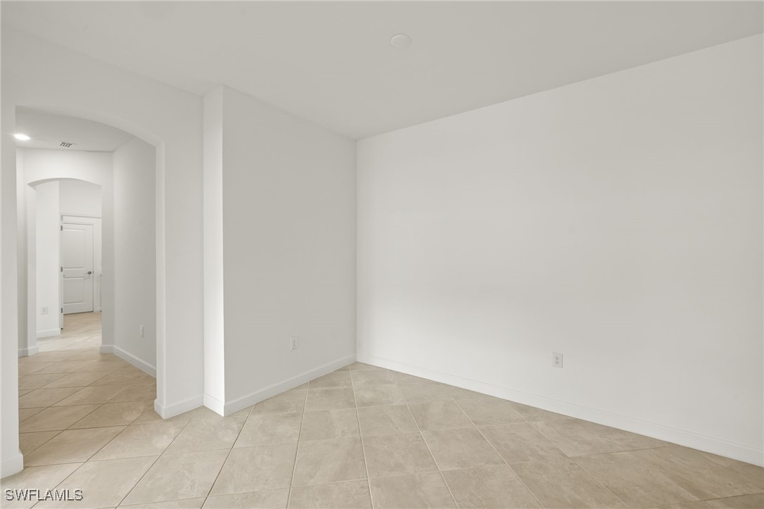 9077 Leatherwood LOOP