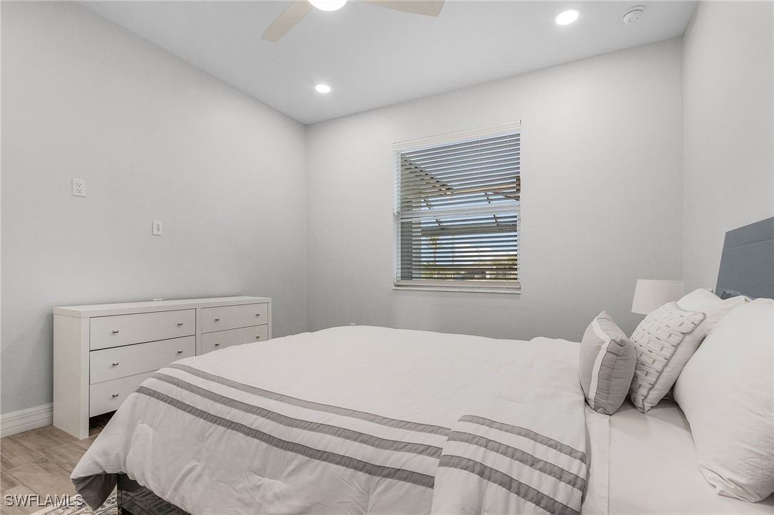 1516 NW 38th AVE