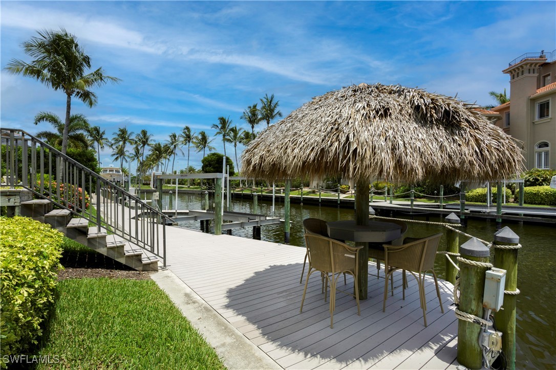 2138 El Dorado PKWY W