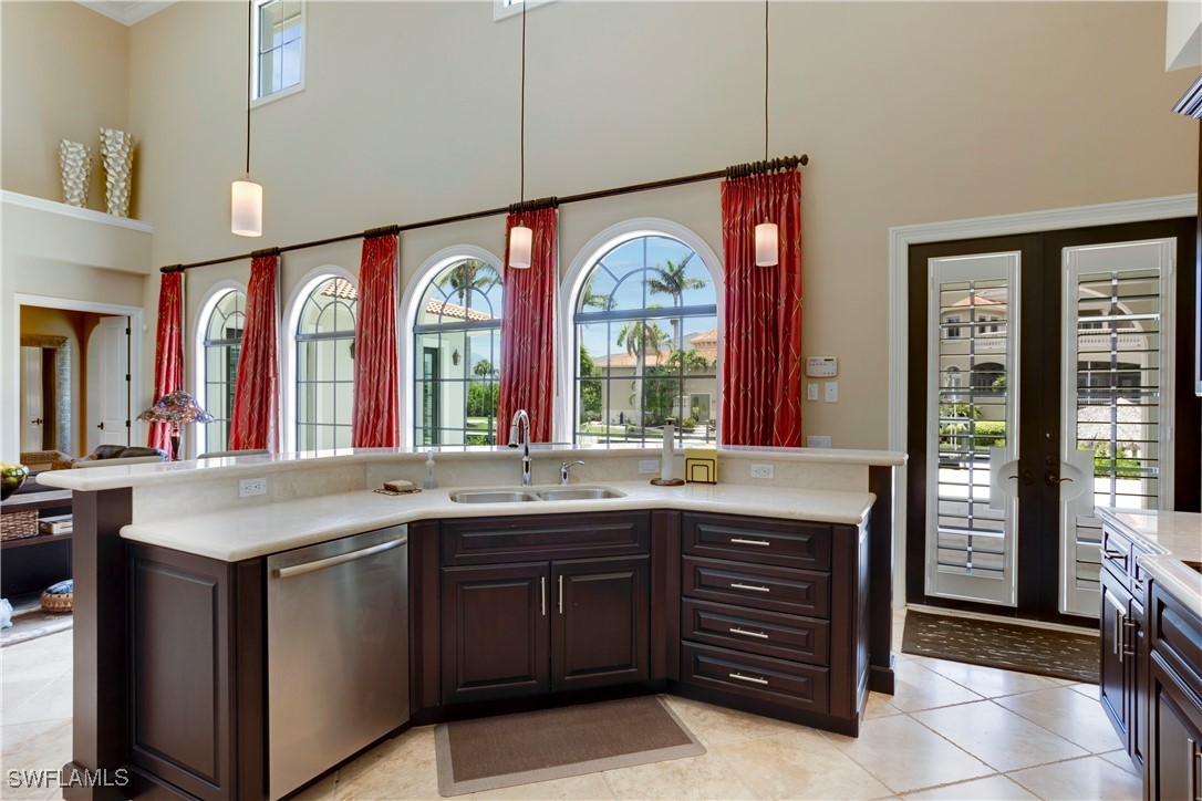 2138 El Dorado PKWY W