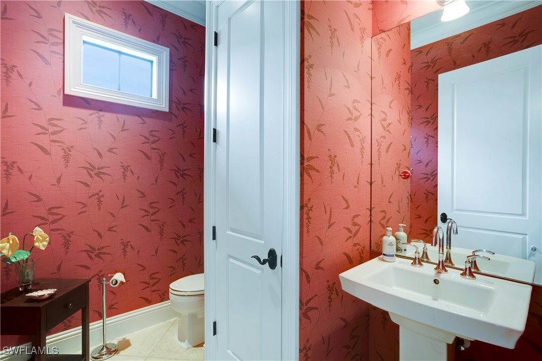 2138 El Dorado PKWY W