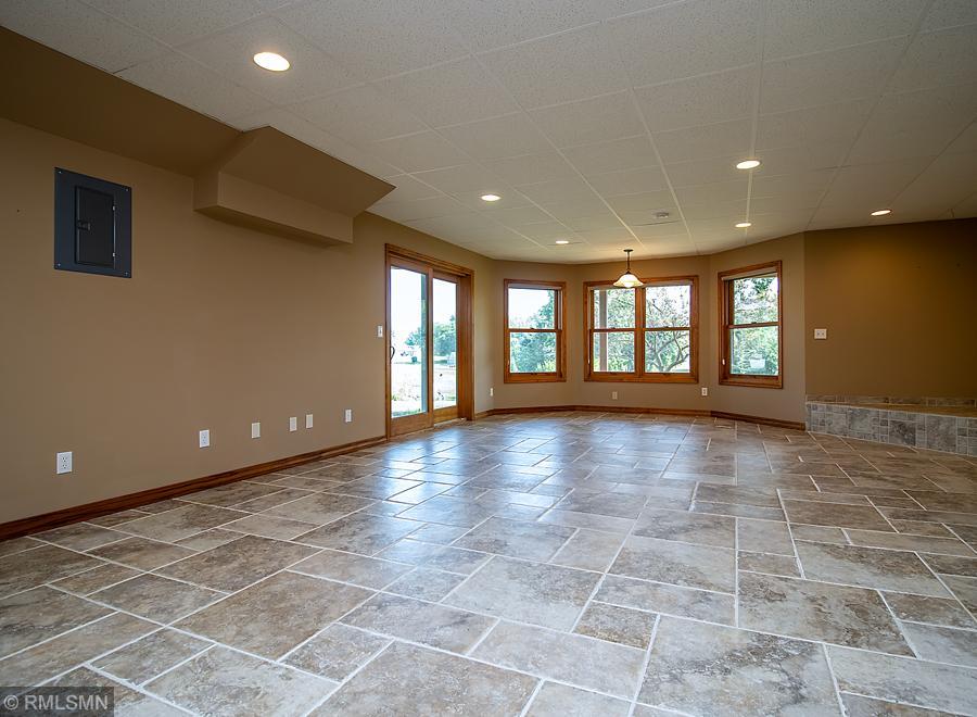 6115 Shamrock Drive
