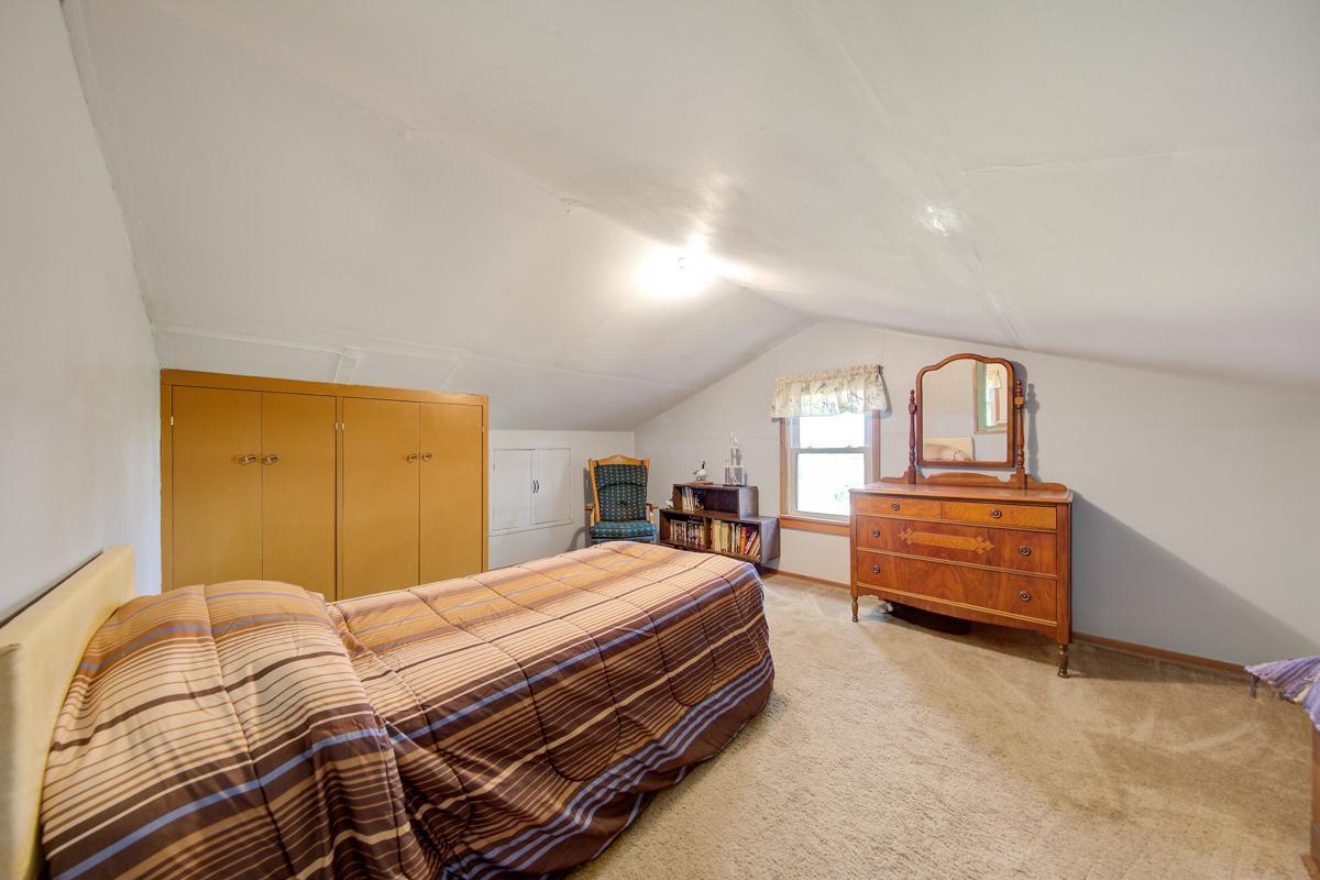 9811 130th Street W