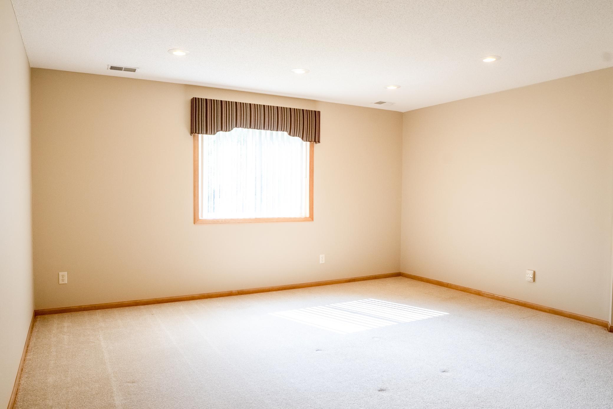 2135 Kennedy Drive