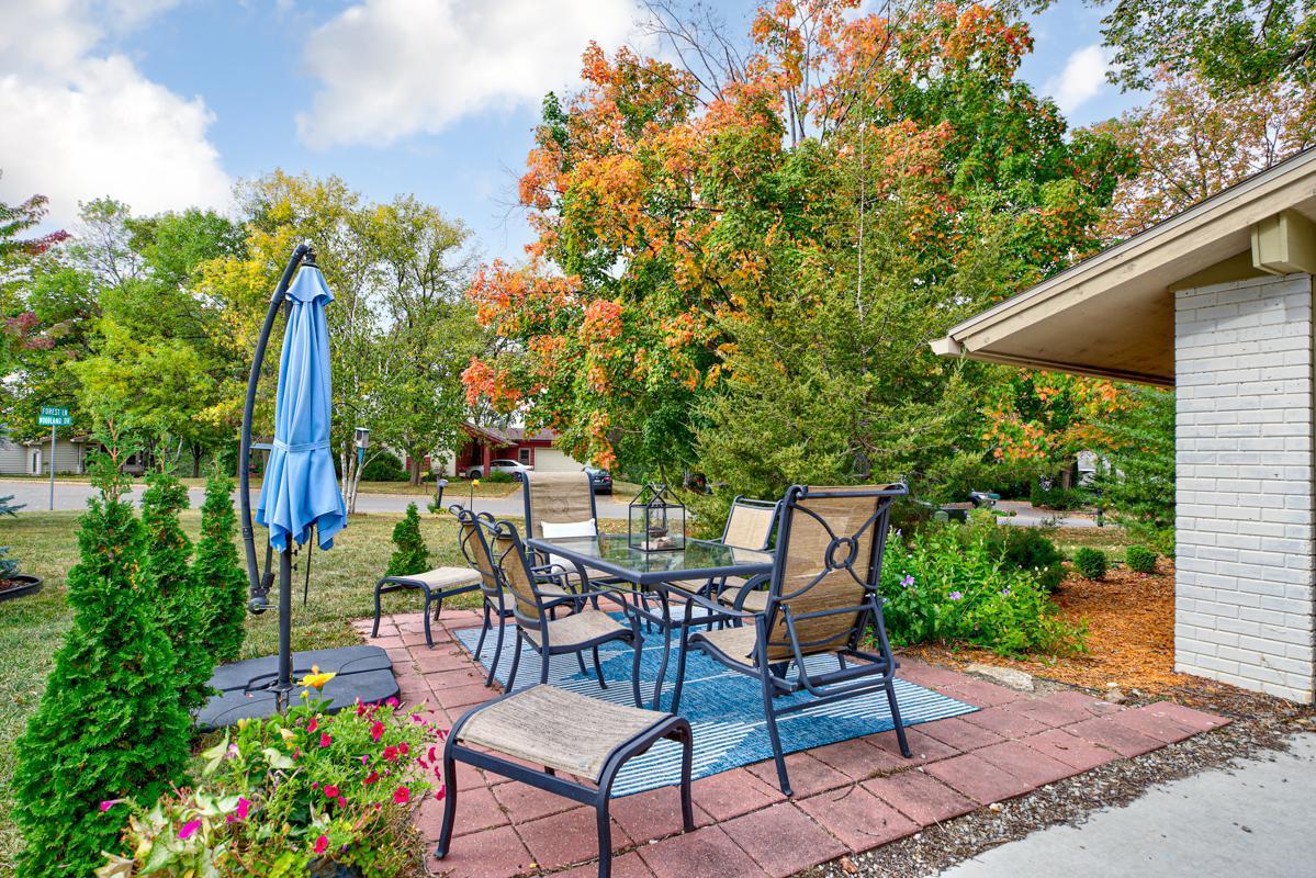 2429 Woodland Drive