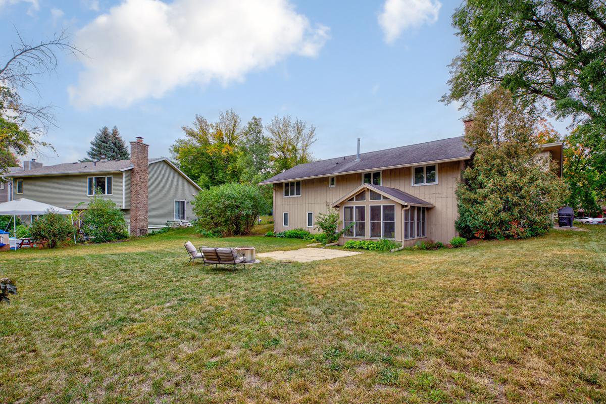 2429 Woodland Drive