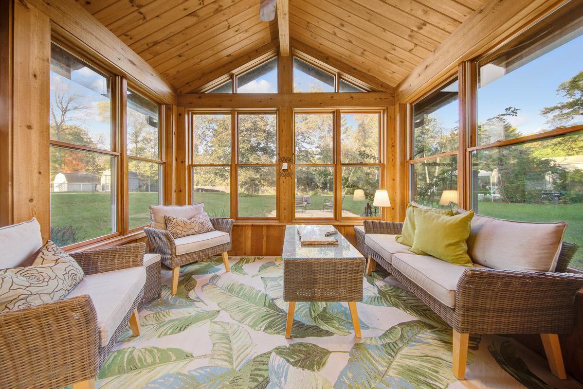2429 Woodland Drive