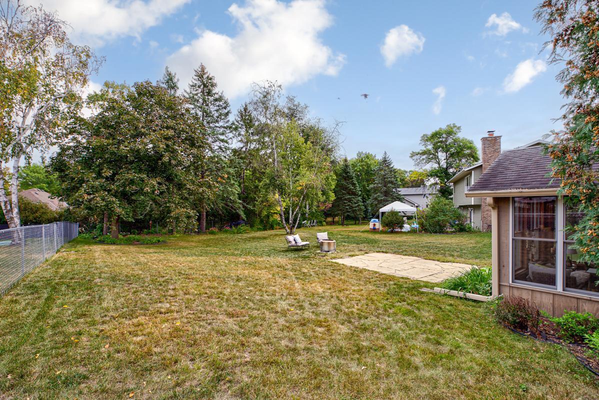 2429 Woodland Drive