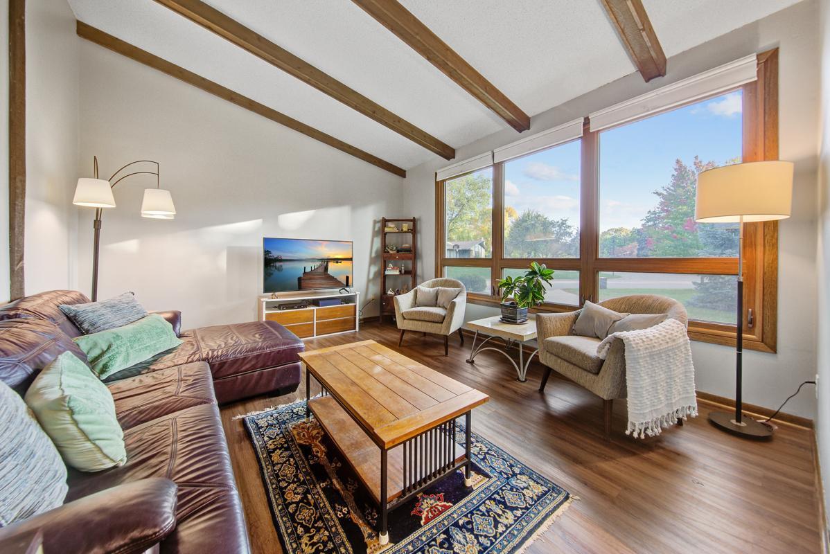 2429 Woodland Drive
