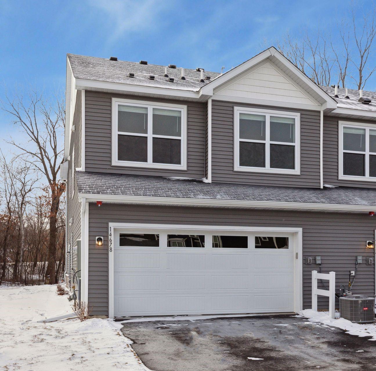 14678 Twin Lakes Circle