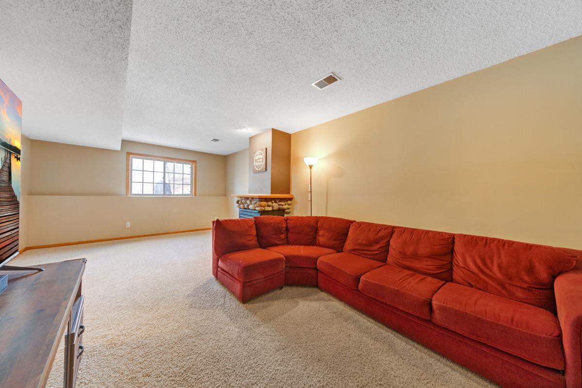 1713 14th Street NE