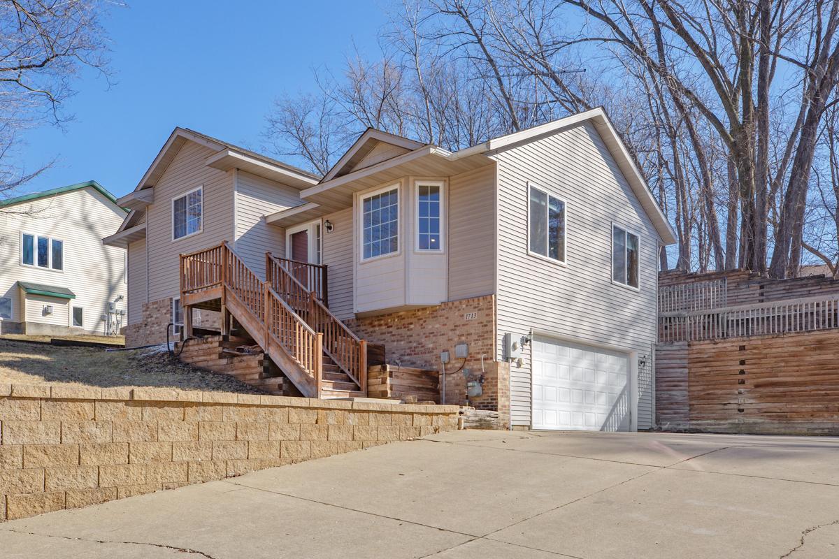 1713 14th Street NE