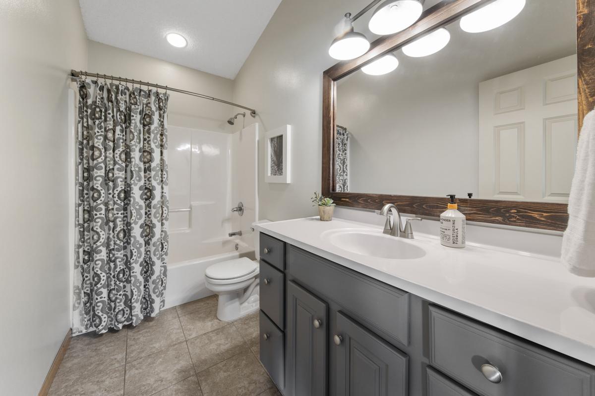 1243 Southview Drive