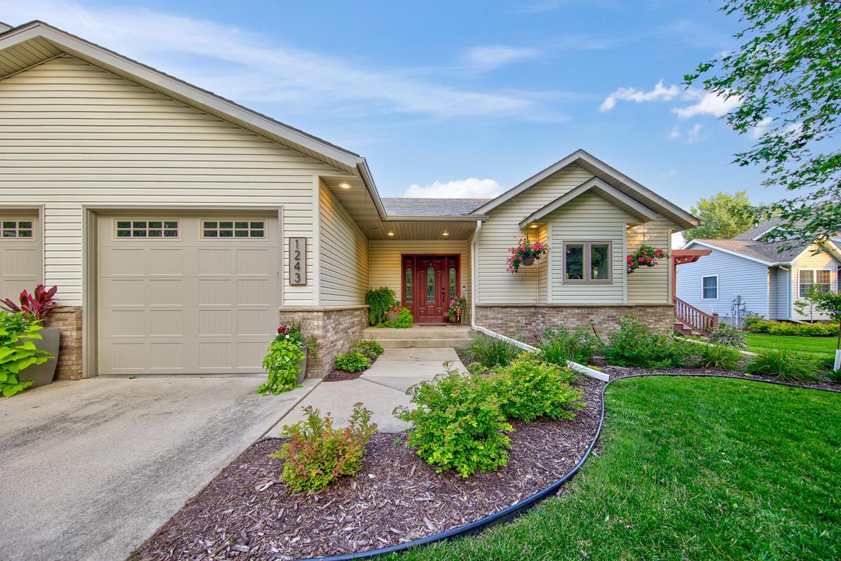 1243 Southview Drive